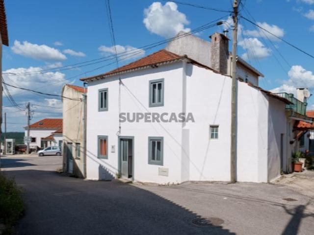 Moradia T2, Fontainhas de Seiça, Ourém
