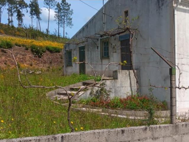 Moradia T2 | Garagem | Terreno | Pronta a Habitar | Maxieira, Carvoeiro
