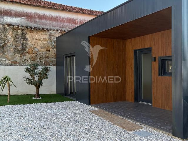 Moradia T2 para comprar em Alcobaça