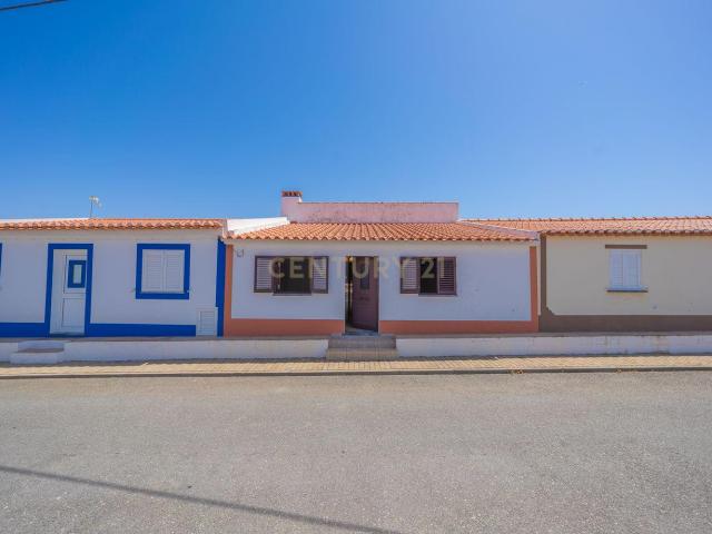 Moradia T2 para Remodelação em Vale de Açor de Cima – Mértola