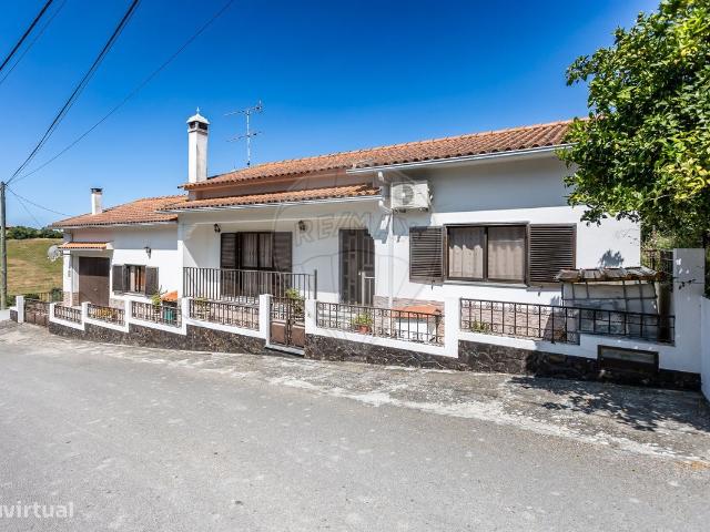 Moradia T2 para venda