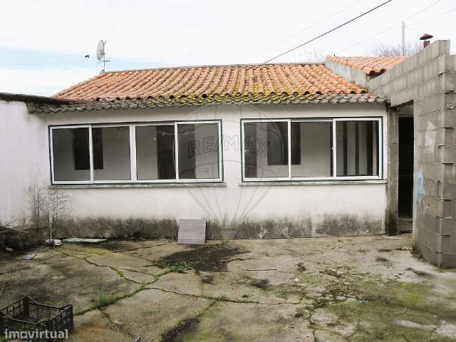 Moradia T2 para venda