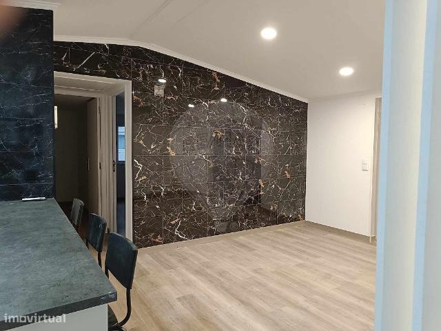 Moradia T2 para venda