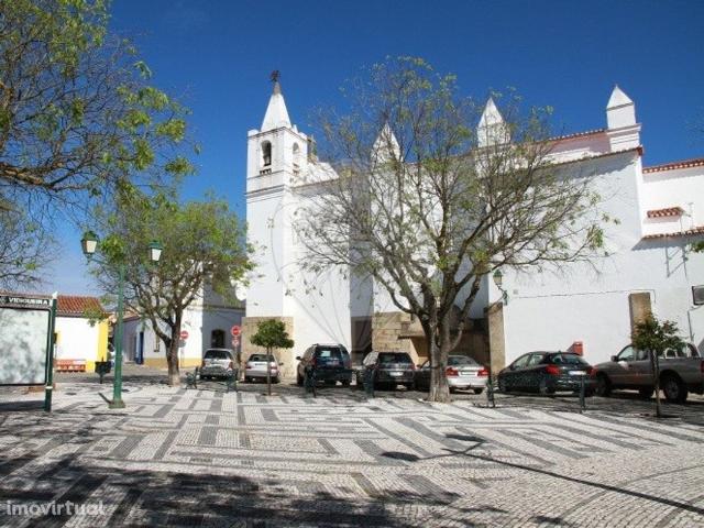 Moradia T2 para venda
