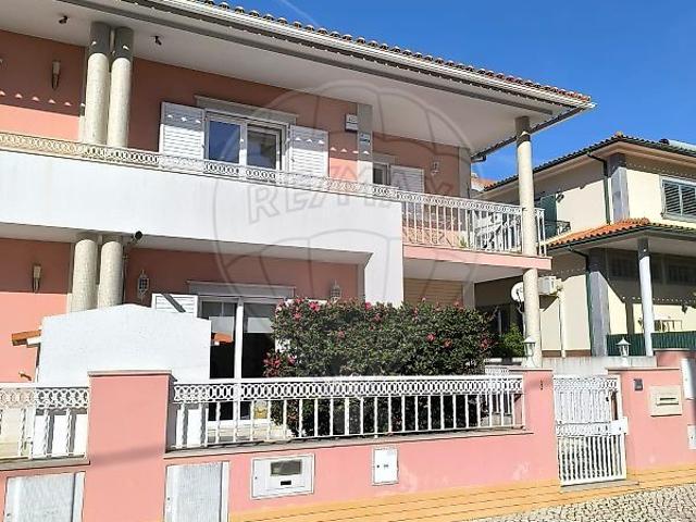 Moradia T2 para venda