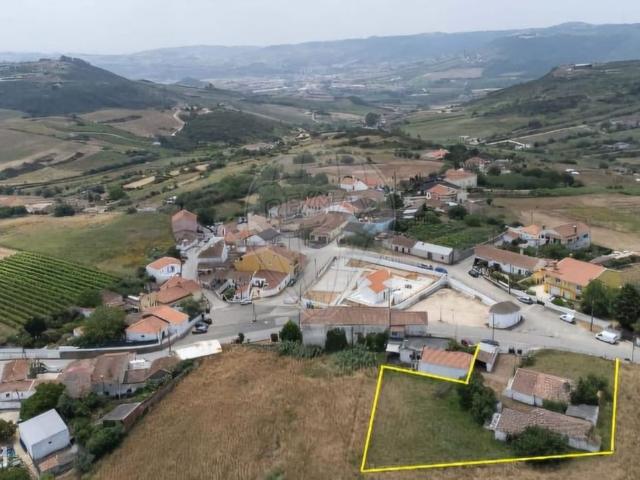 Moradia T2 para venda