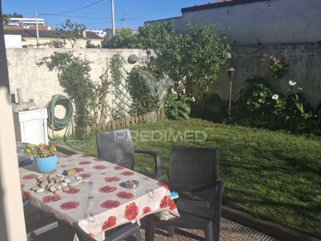 Moradia T2 para venda na Quinta das Pedras, Gaia