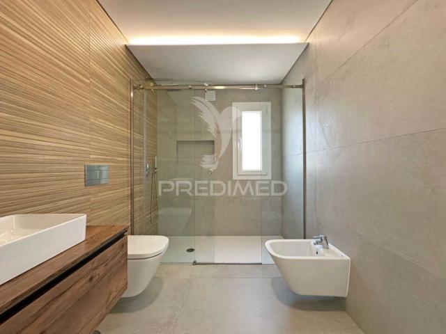 Moradia T3, Fernão Ferro, Seixal | BPI Expresso Imobiliário