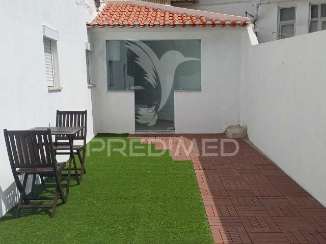 Moradia T2 remodelada em Santana da Carnota Alenquer