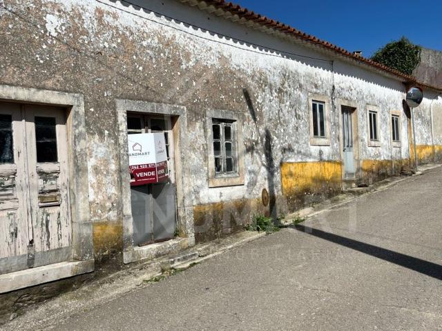 Moradia T2, Santa Catarina, Caldas da Rainha | BPI Expresso Imobiliário