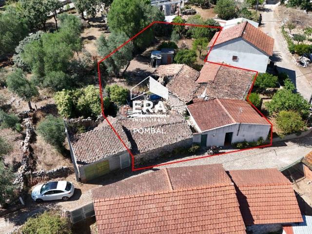 Moradia T2, sita em Almoster, Alvaizere