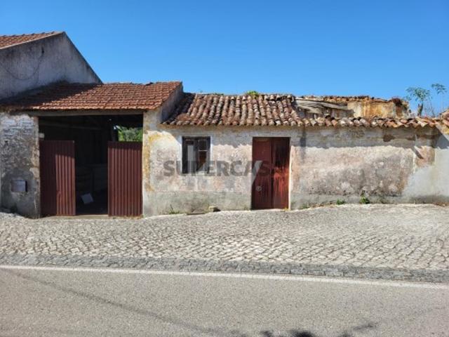 Moradia T2 Terreno Ruína