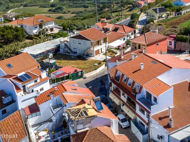 Moradia T2 TOTALMENTE REMODELADA com Vista Mar em Ribamar junto Prai