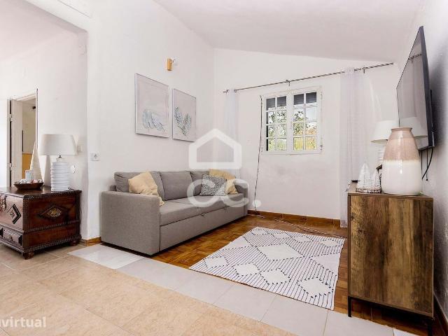 Moradia T2 Trrea num lote de 315 m2 | Bairro Chafariz DEl Rei, vora