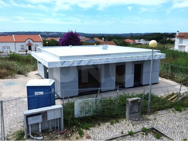 Moradia T2, para venda, Vale do Coto, Caldas da Rainha