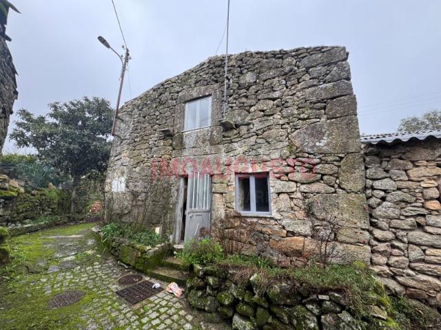 Moradia T2 Vila Franca Naves