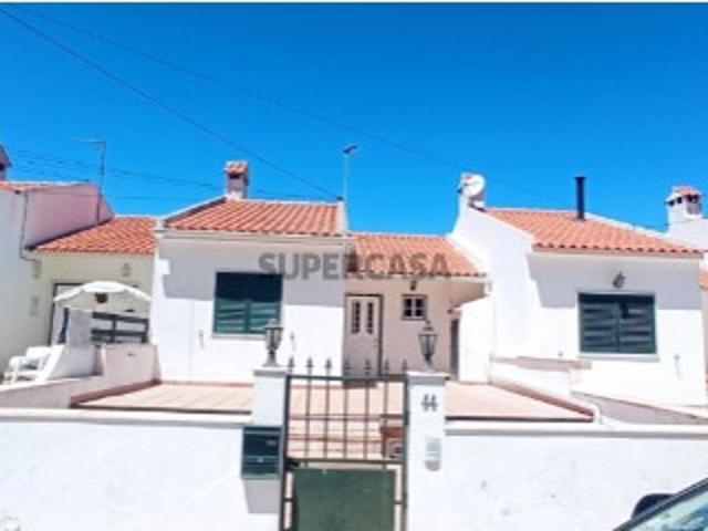 MORADIA T2 + 1 ALMARGEM DO BISPO
