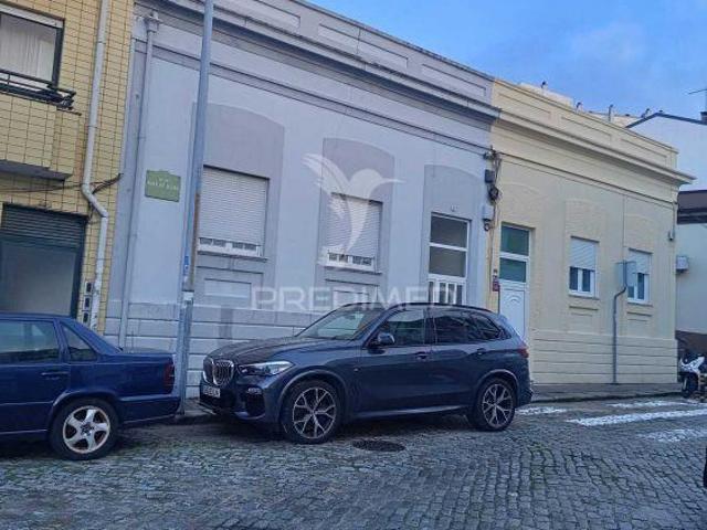 Moradia T2 + 1 na Boavista | 26084055574