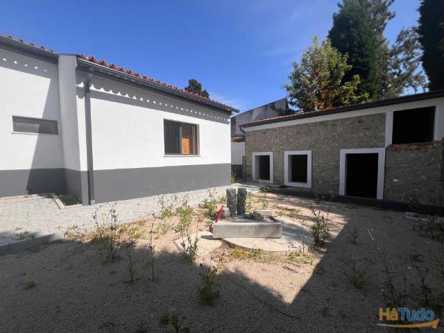 Moradia T2 + 1 ? Tamengos ? CURIA | 26084059502