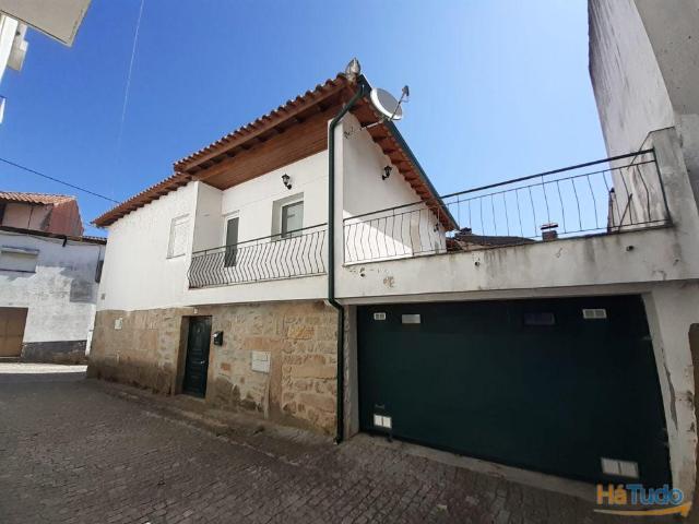 Moradia T2 | 26084059725
