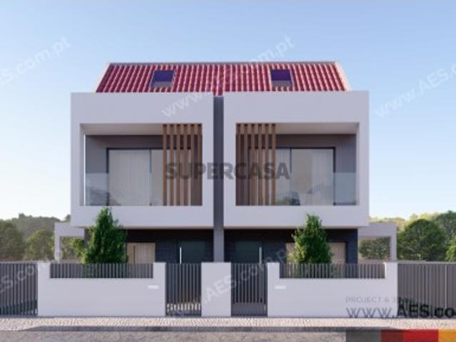 MORADIA T2 + 2 GEMINADA COM PISCINA | VALE DE MILHAÇOS