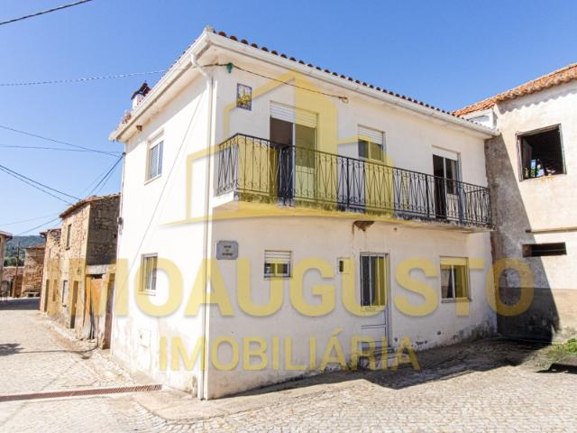 Moradia T2