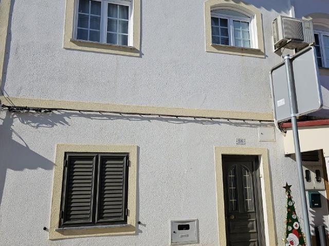 Moradia T2 82m² Santiago do Cacém, Santa Cruz e São Bartolomeu da Serra
