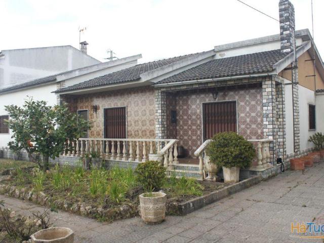 Moradia T3+1 | 24043772051