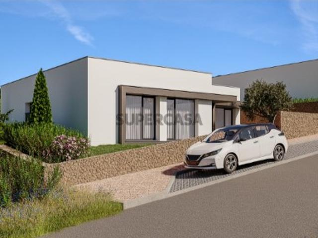 Moradia T3+1 Venda em Pedreiras,Porto de Mós