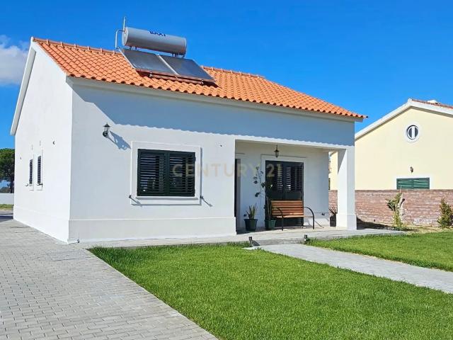 Moradia T3+1 com 1200m2 de Terreno