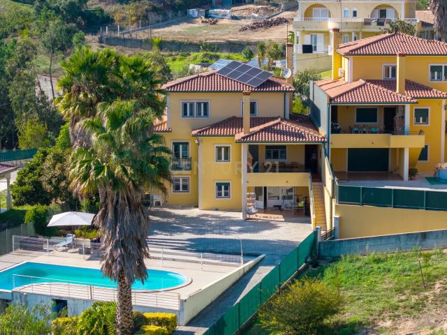 Moradia T3+1 com Piscina – Bidoeira de Cima, Leiria
