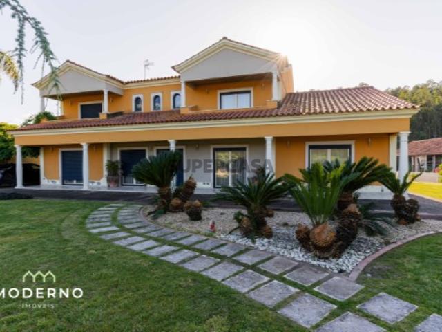 Moradia T3+1 com Piscina e Jardim, Vale das Moitas Mata Mourisca, Pombal