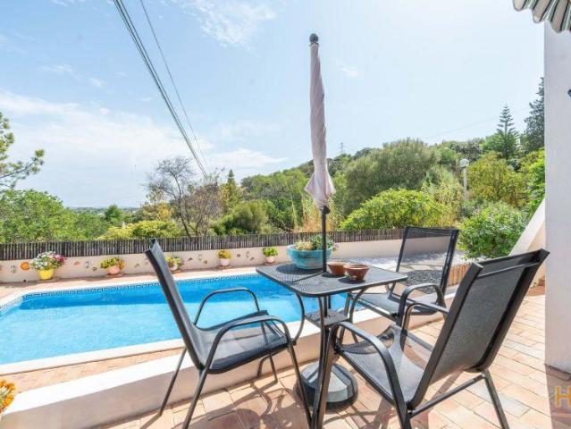 Moradia T3+1 com piscina em S. Brás de Alportel | 26084078764