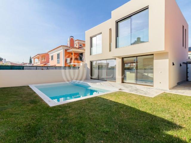Moradia T4 com piscina na Aldeia de Juzo em Cascais 0m² Cascais e Estoril