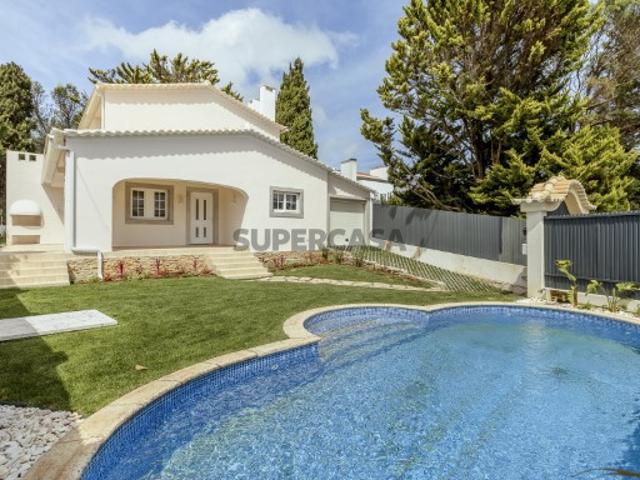Moradia T3+1 com piscina no Linhó em Sintra