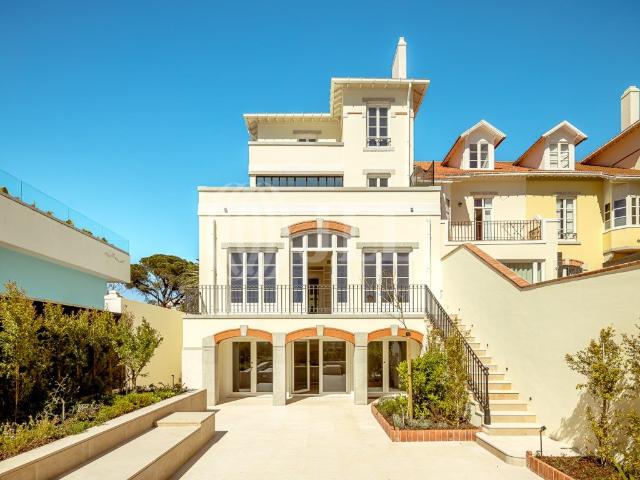Moradia T3+1 com piscina, no Monte Estoril, Cascais 0m² Cascais e Estoril