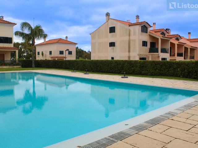 Moradia T3+1 em Condomínio Fechado com Piscina – Quinta da Bela Vista
