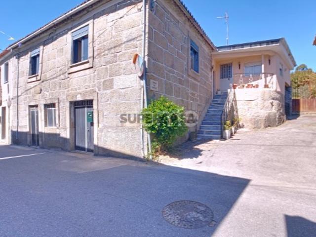 Moradia T3+1 em ROUTAR