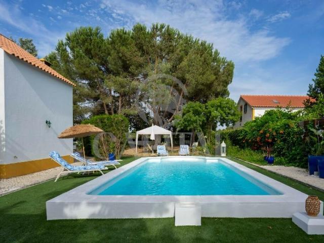 Moradia T3+1 | Piscina | Terreno 5000 m² | Foros de Salvaterra
