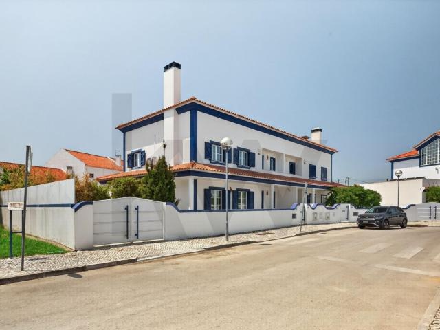 Moradia T3+2 com Jacuzzi | O espaço que a sua família merece, a poucos minutos de Lisboa