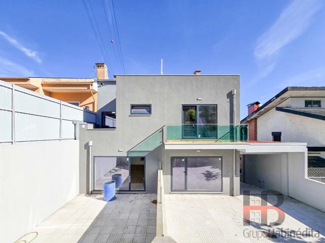 Moradia T3, Mafamude e Vilar Do Paraíso, Vila Nova de Gaia | BPI Expresso Imobiliário