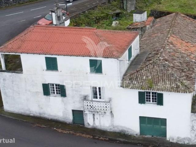 Moradia T3, Manadas