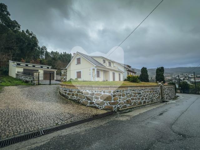 Moradia T3 Melgaço