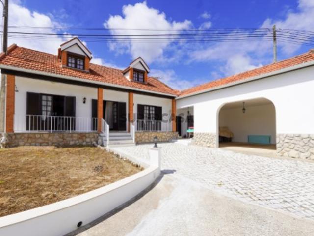 Moradia T3, Melgaço Cela