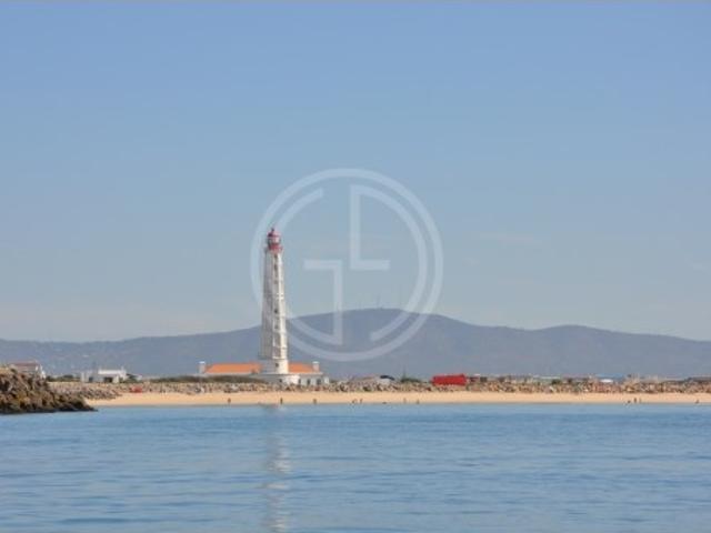 Moradia T3, Montenegro, Faro | BPI Expresso Imobiliário