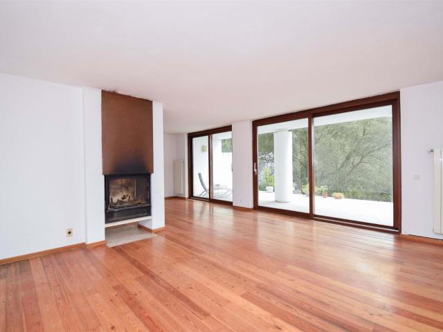 Moradia T3 na Azoia 153m² Sintra São Martinho