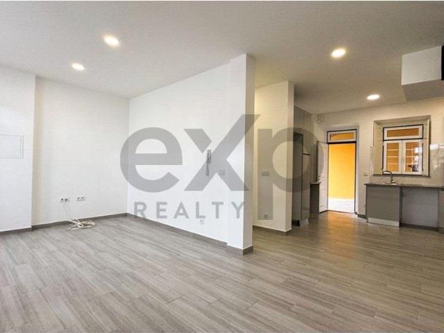 Moradia T3 na Calvaria de Cima em Porto de Mós 140m² Calvaria De Cima