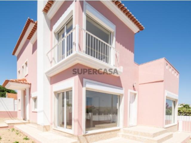 Moradia T3 na Charneca da Caparica