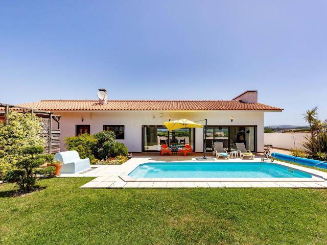 Moradia T3 na Costa de Prata | Piscina, Privacidade e Natureza
