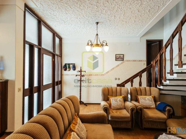 Moradia T3 na zona histórica de Buarcos | 26064084773